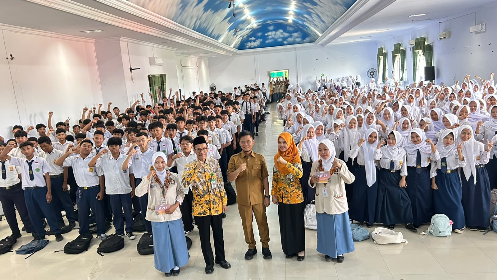 Hari Kedua MPLS SMK NU 1 Slawi Hadirkan Bupati Tegal, Tanamkan Motivasi, Disiplin, dan Semangat Meraih Masa Depan
