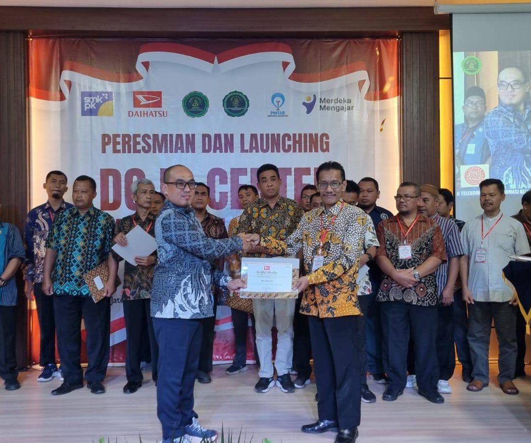 SMK NU 1 Slawi Membangun MoU dengan PT Astra Daihatsu Motor dan Terima Hibah Mesin NR sebagai Dukungan Industri
